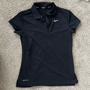 Girls size medium, dry, fit in Nike golf shirt